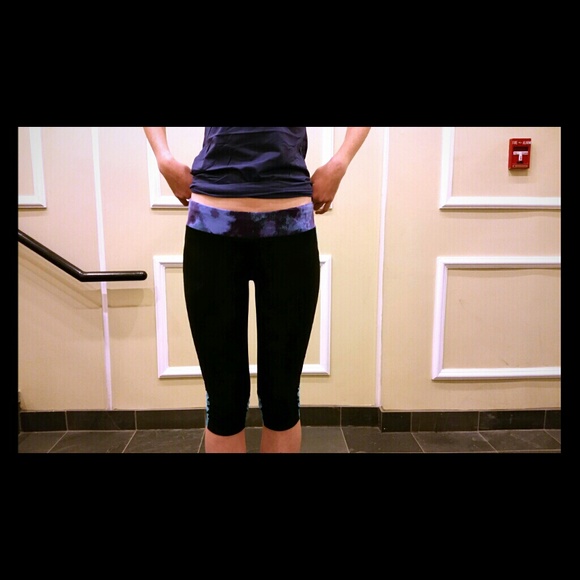 Black, purple and teal Lucy knee pants