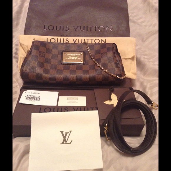 Louis Vuitton Eva Clutch New Condition.