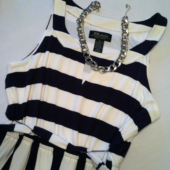 ❤Sold❤ Fabulous Maxi! - Picture 2 of 4