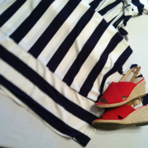 ❤Sold❤ Fabulous Maxi! - Picture 3 of 4