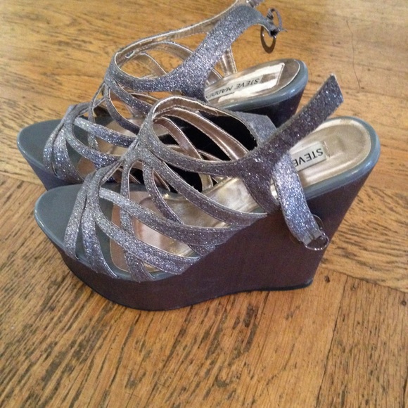 Steve Madden glitter platform wedge