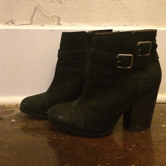 Lucky Brand Boots - Lucky brand black booties