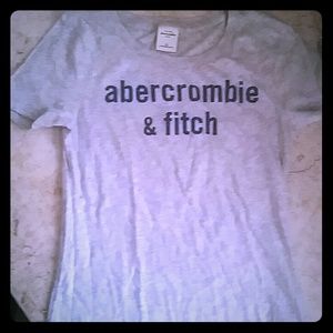 Shirt color gray and very good condition