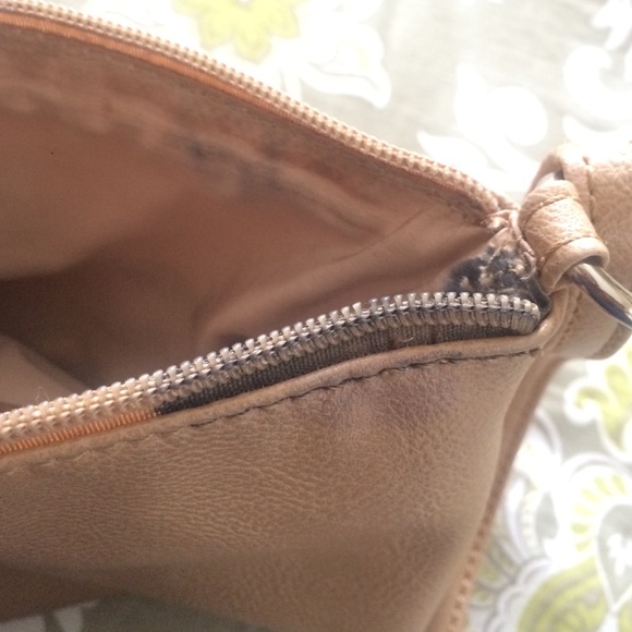 SOLD!!Nine West Nude Crossbody - Picture 4 of 4
