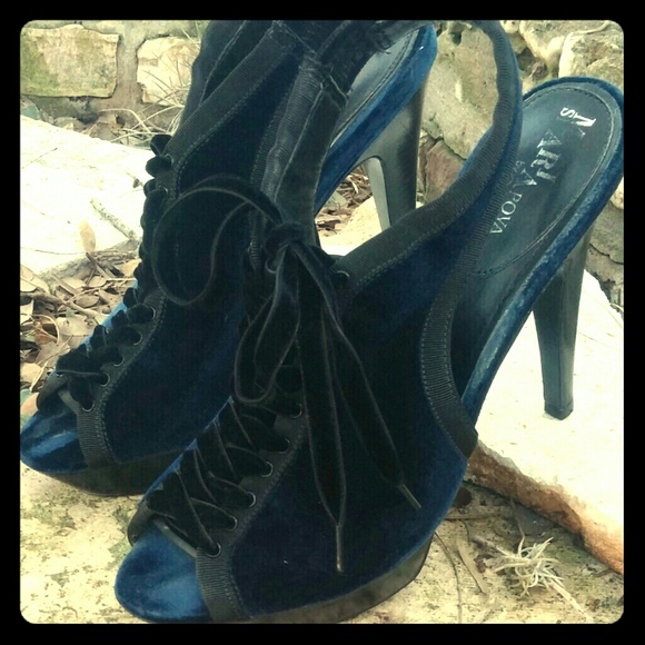 Maria Sharapova Cole Haan Nike Air Peep Toe Heels