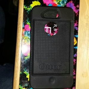 Otterbox iphone 4s case