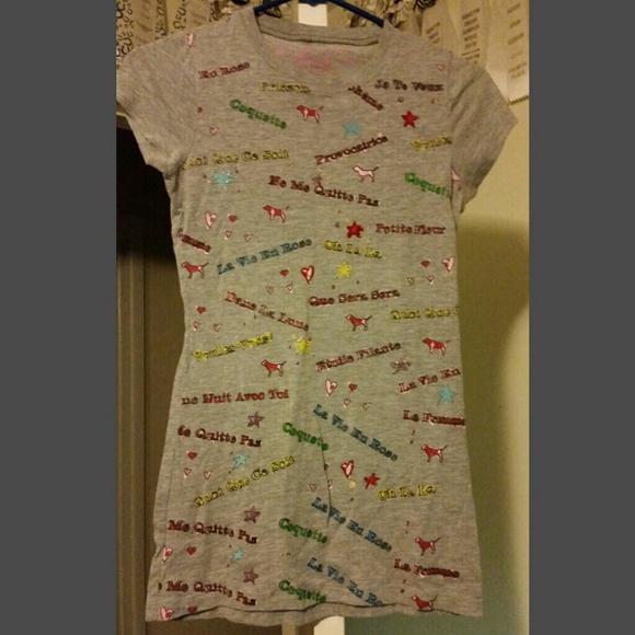 Super cute grey PINK Tee