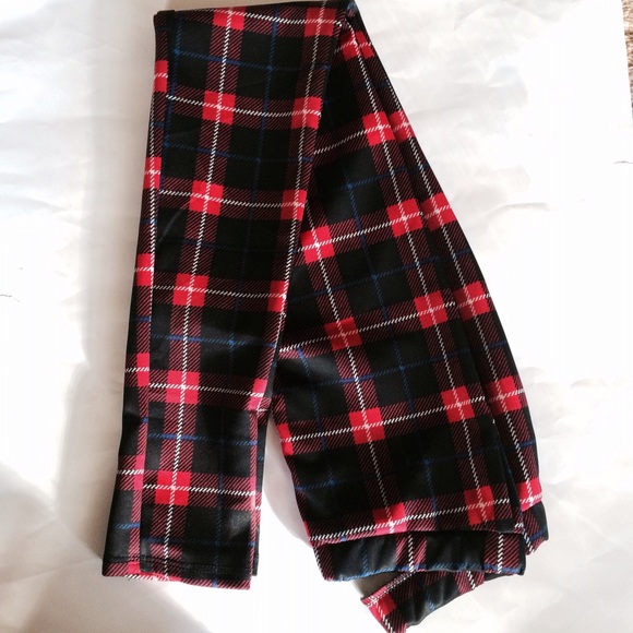 Pink plaid leggings