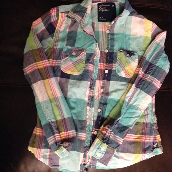 Bundle two shirts. 1st is American Eagle