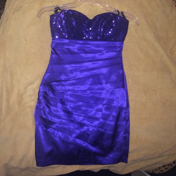 Strapless formal (homecoming or prom) dress