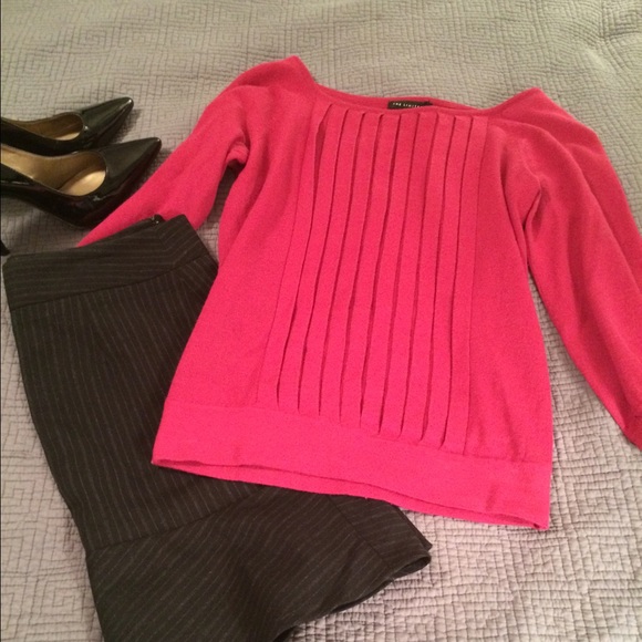Fuscia Pink Lightweight sweater
