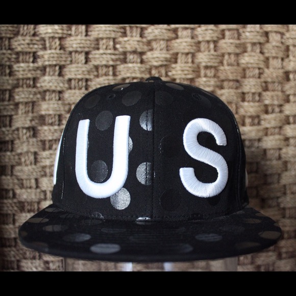 Stussy x UO black snapback