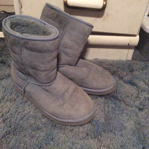 Powder blue uggs. Up for trade