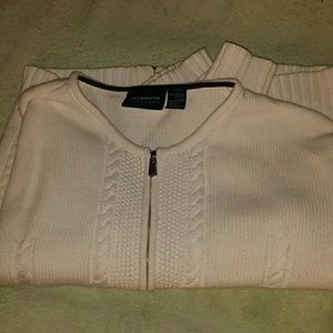 Liz Claiborne white knit sweater
