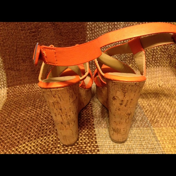 Cool wedges - Picture 2 of 3