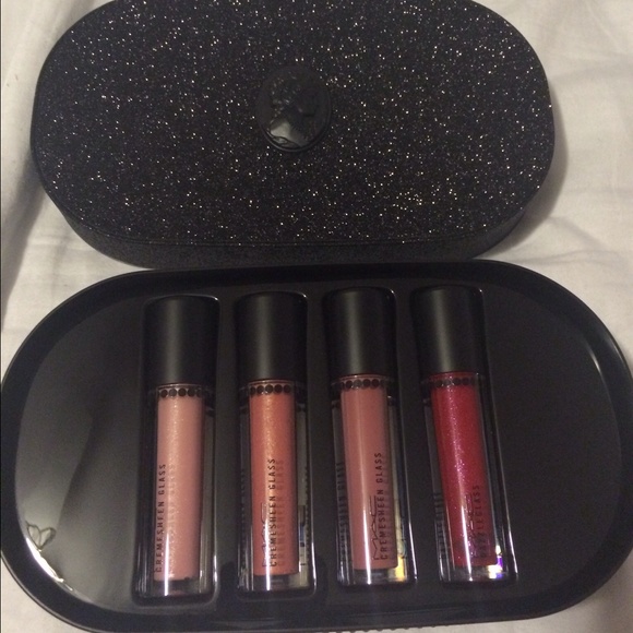 Mac lip gloss
