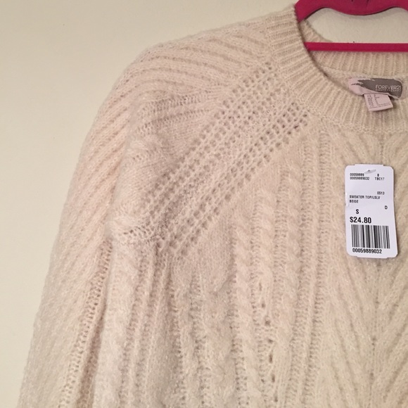 Forever 21 Sweaters - NWT Forever 21 Cream Cable Knit Sweater Sz S Forever 21 Sweaters - NWT Forever 21 Cream Cable Knit Sweater Sz S