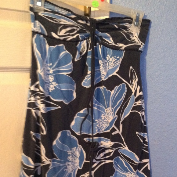 Youth strapless dress