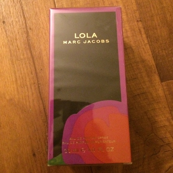 Lola by Marc Jacobs!! And Vera wang mini perfumes!