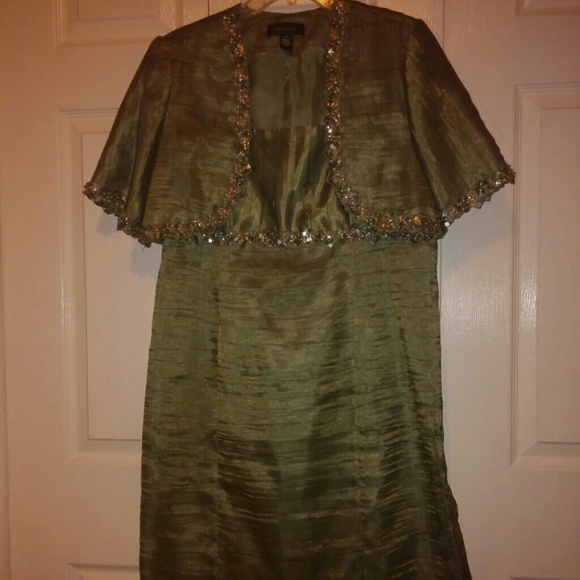 Polyester green dress lightly worn