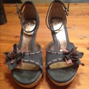 Sofft by Born wedges