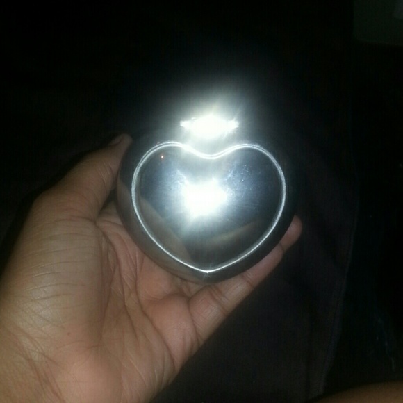 Mini heart jewelry box