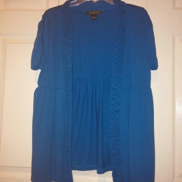 Short sleeved cardigan