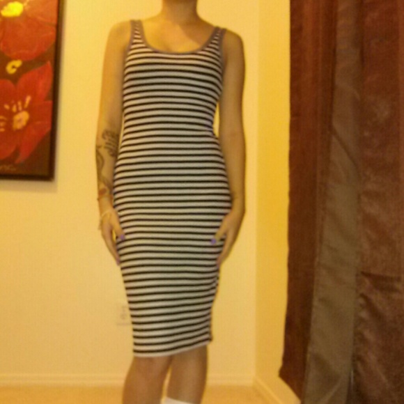 dress size S