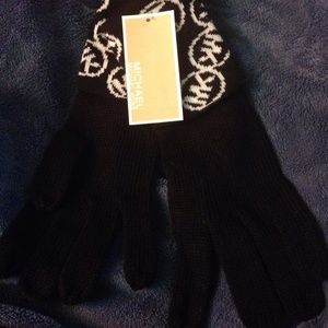 Michael Kors gloves- Fall 2014