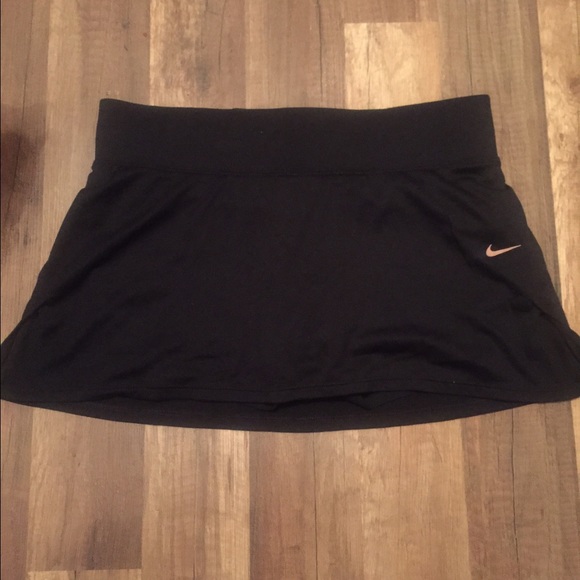 Nike skirt with shorts attached ( spandex)