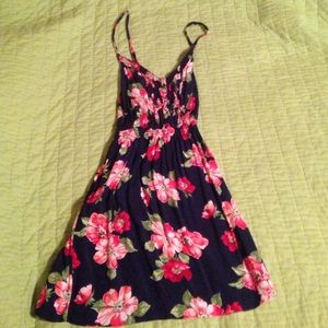 Cute summer dress!