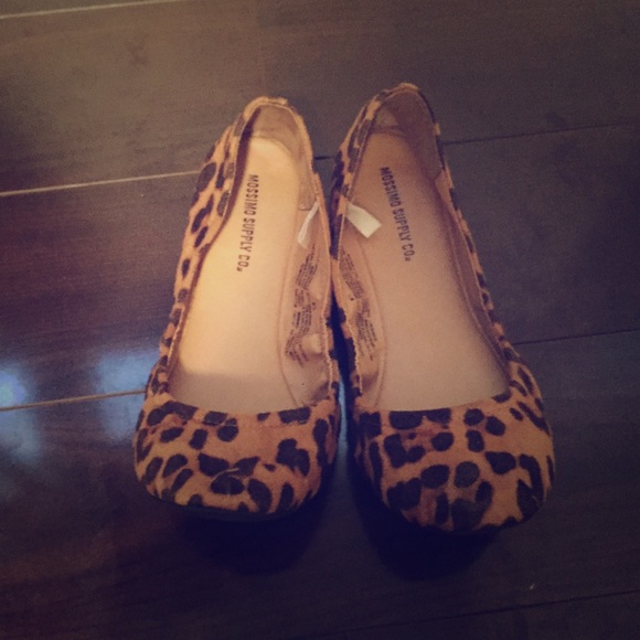 Leopard Flats
