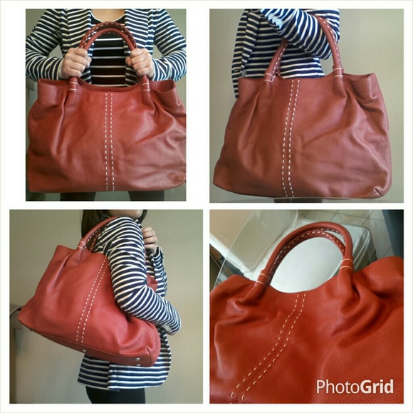 Presa Handbags - 🎉one hour sale 🎉All leather Presa overnight bag