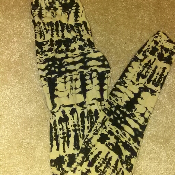 Size S leggings
