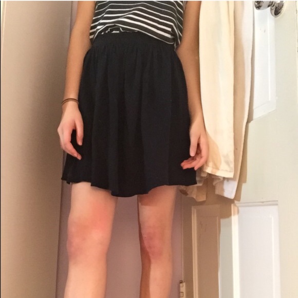American Apparel Skirt - Picture 2 of 4