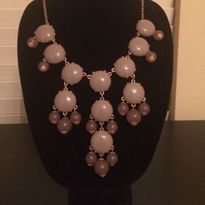 Light purple statement necklace