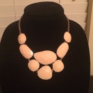 Light peach necklace