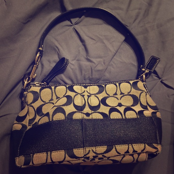 Classic Coach Bag