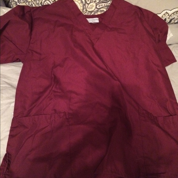 Scrub top