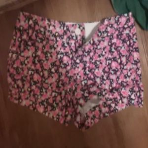 Lilly Pulitzer heart print shorts