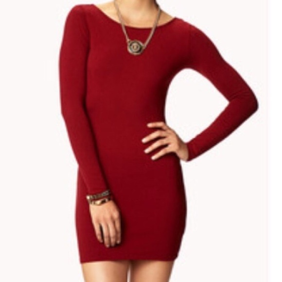 ❌❌SOLD❌❌Red Long sleeve dress size small