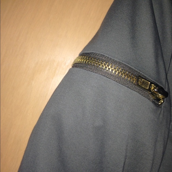 Jacket - Picture 3 of 4