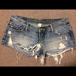 Abercrombie destroyed denim shorts size 00