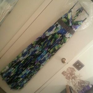 *REDUCED* Long print halter dress
