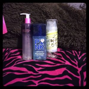 All sparkling body mist! Smells great 👌