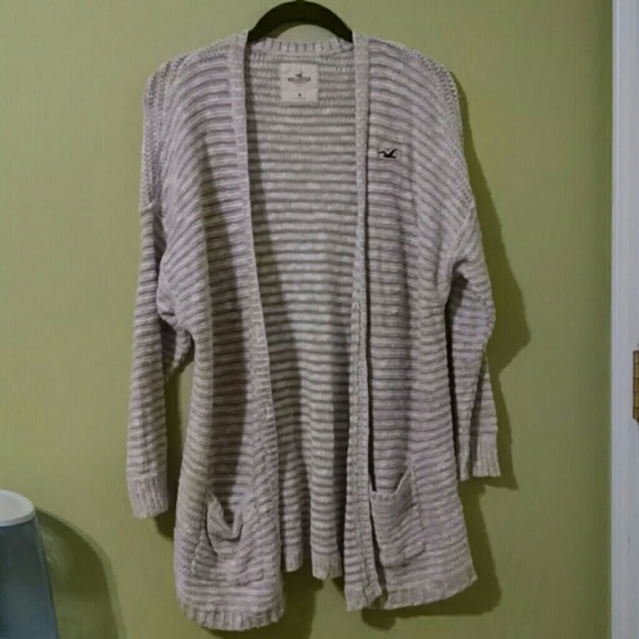 Hollister Cardigan (: