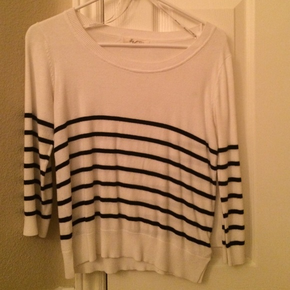 Black and White Striped Sweater - Picture 1 of 2