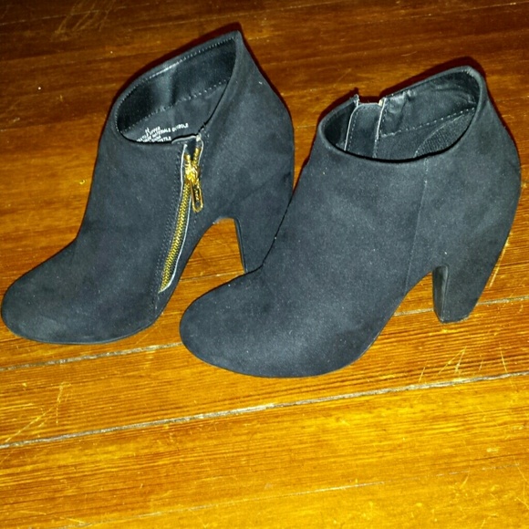 Black booties