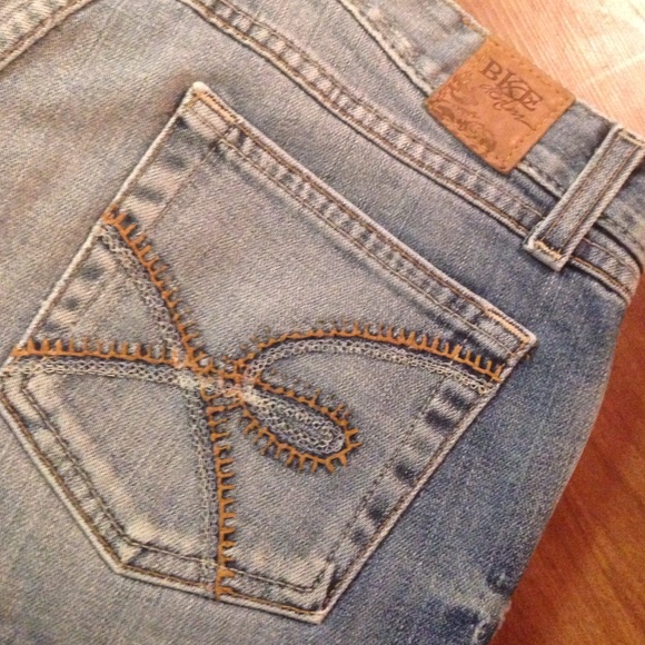 BKE shorts size 27