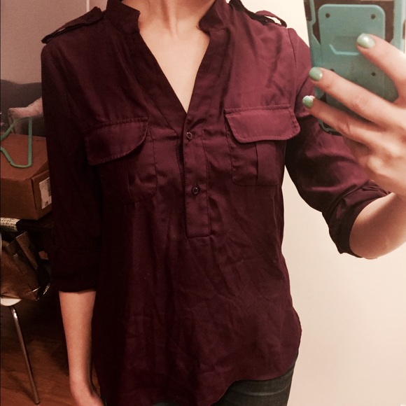 LAST CHANCE 6/29! Tobi Utility Blouse in Plum - Picture 3 of 3